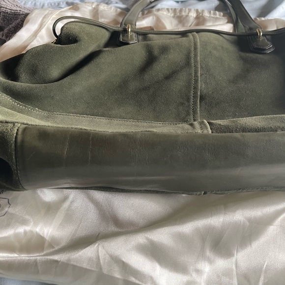 Coach Green Suede Shoulder bag - Picture 4 of 9